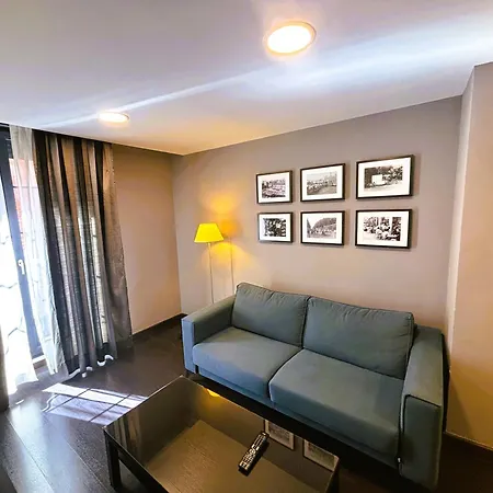 Apartamentos Boutique Catedral By Anthology Hoteles-3