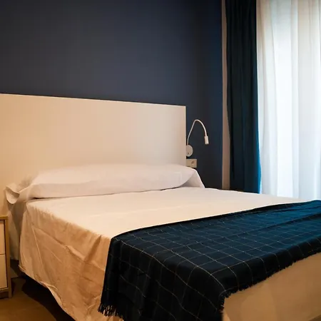 Hostal Mónaco-2